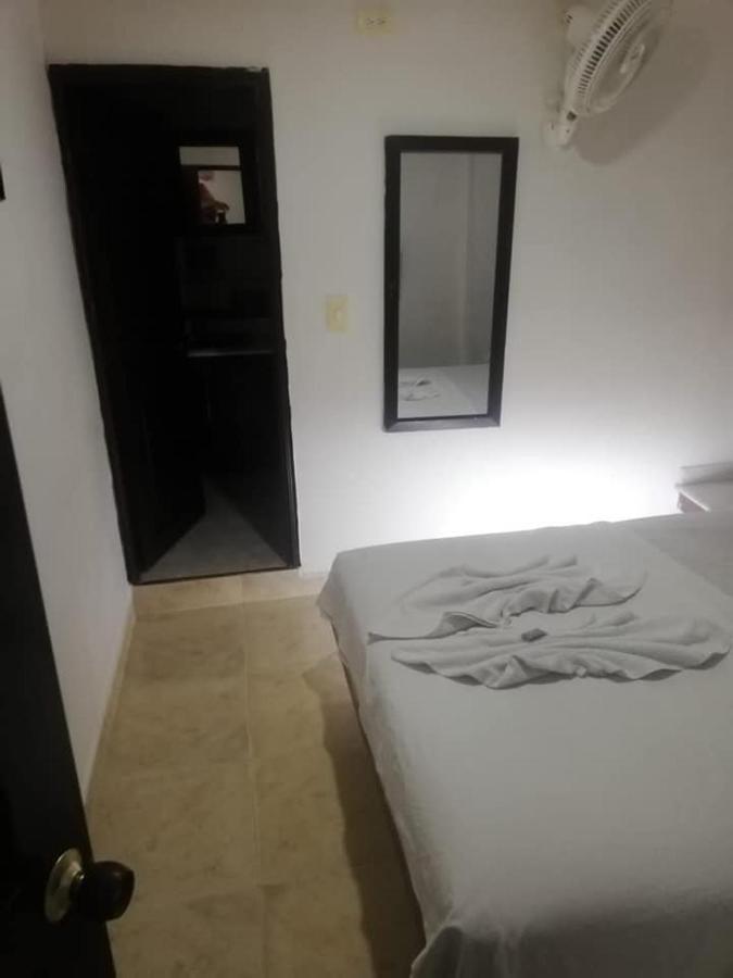 Hotel Marat Medellin Ngoại thất bức ảnh